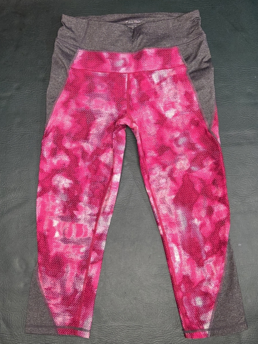 **Calvin Klein Womens' Pink Tie-Dye Performance Leggings** - Picture 3 of 8